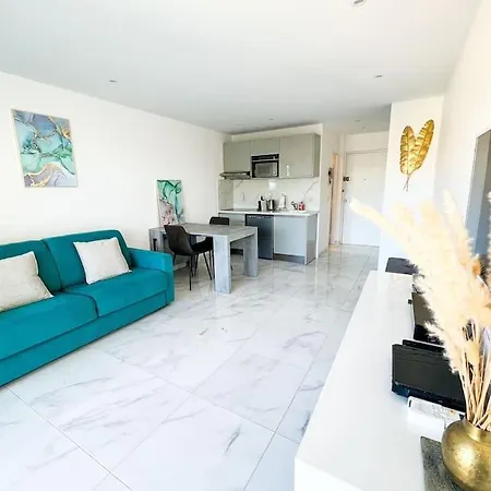 Magnifique Studio, Piscine, Parking By Palmazur Cannes
